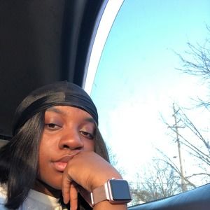 Meet your Posher, Tavia